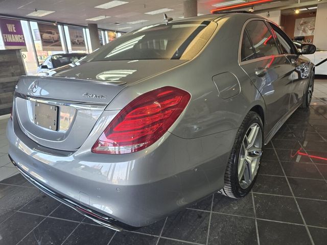 2015 Mercedes-Benz S-Class 550