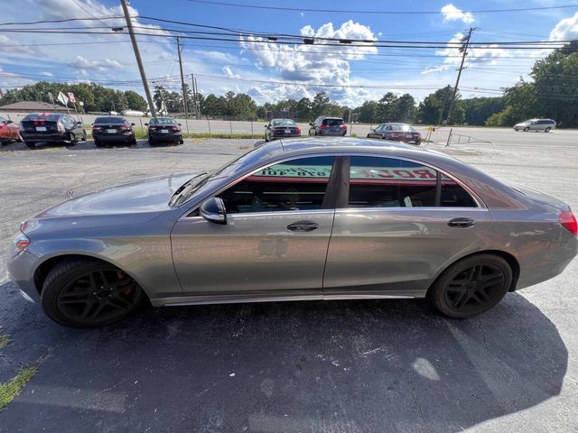 2015 Mercedes-Benz S-Class 550