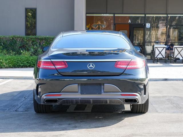 2015 Mercedes-Benz S-Class 550