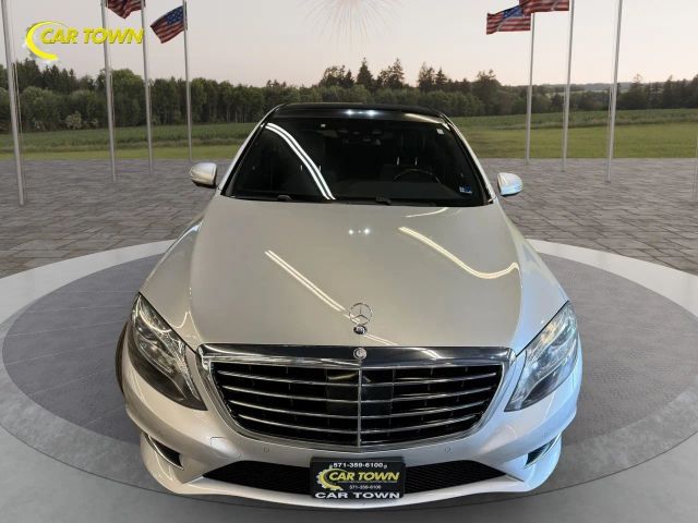 2015 Mercedes-Benz S-Class 550
