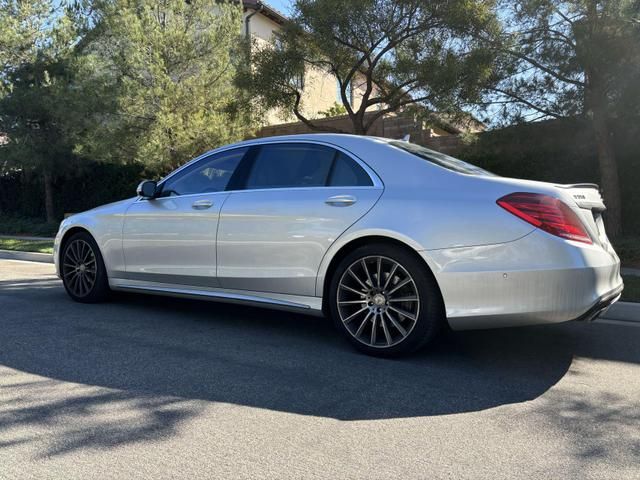 2015 Mercedes-Benz S-Class 550