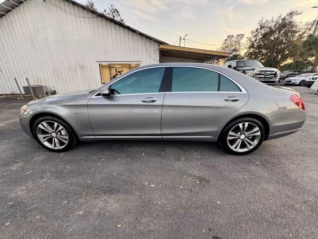 2015 Mercedes-Benz S-Class 550