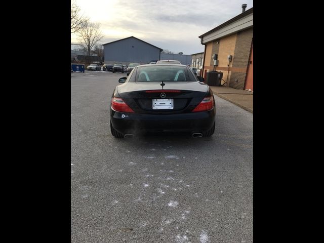 2015 Mercedes-Benz SLK 250