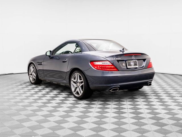 2015 Mercedes-Benz SLK 250