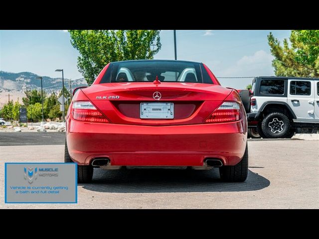 2015 Mercedes-Benz SLK 250