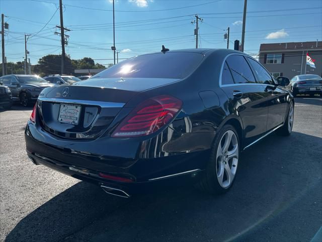 2015 Mercedes-Benz S-Class 550