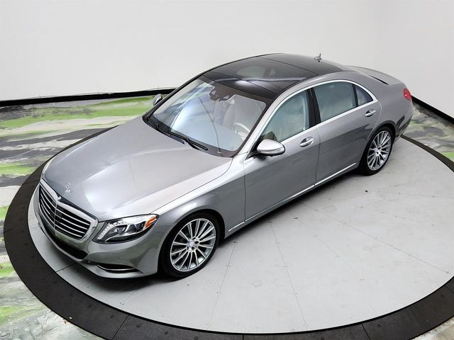 2015 Mercedes-Benz S-Class 550