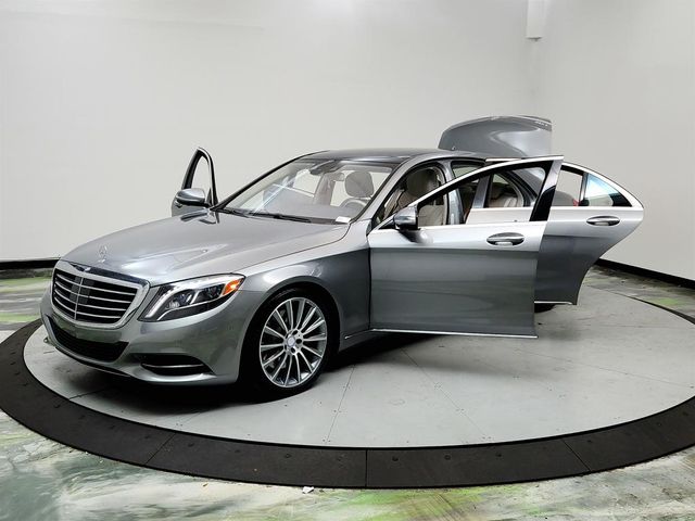 2015 Mercedes-Benz S-Class 550