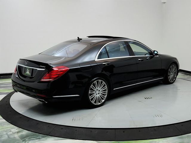 2015 Mercedes-Benz S-Class 550