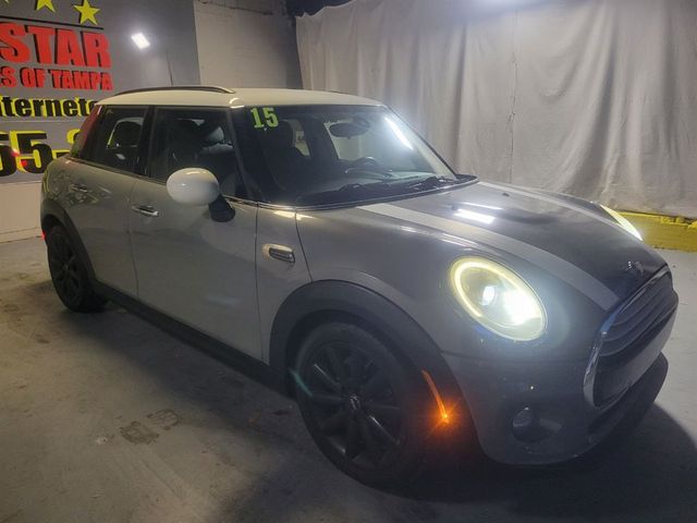 2015 MINI Cooper Hardtop Base