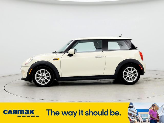 2015 MINI Cooper Hardtop Base