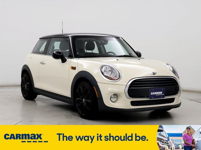 2015 MINI Cooper Hardtop Base