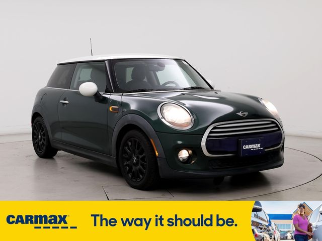 2015 MINI Cooper Hardtop Base