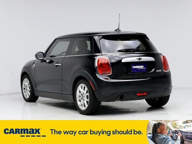 2015 MINI Cooper Hardtop Base