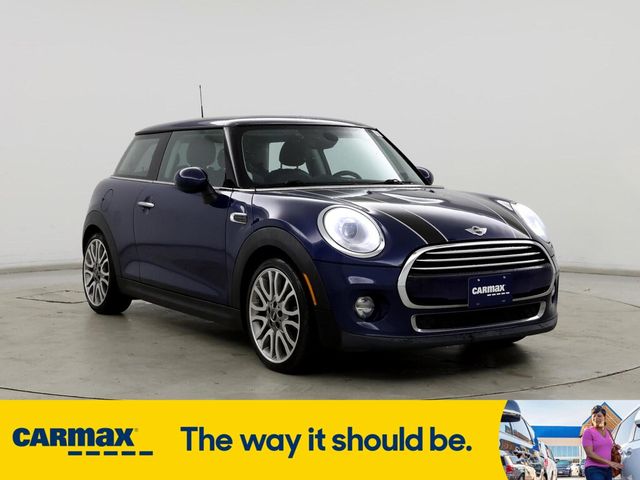 2015 MINI Cooper Hardtop Base