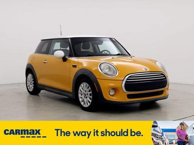 2015 MINI Cooper Hardtop Base