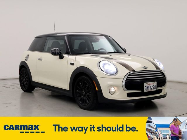 2015 MINI Cooper Hardtop Base