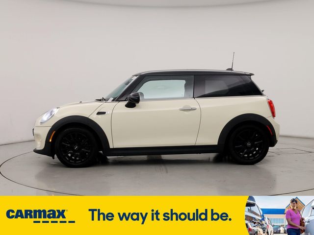 2015 MINI Cooper Hardtop Base