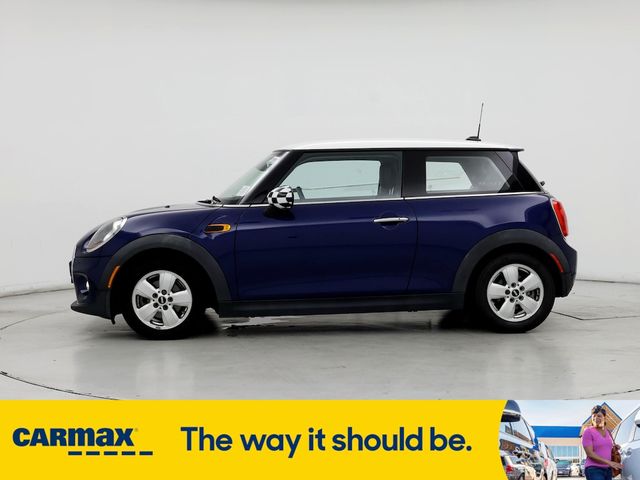 2015 MINI Cooper Hardtop Base