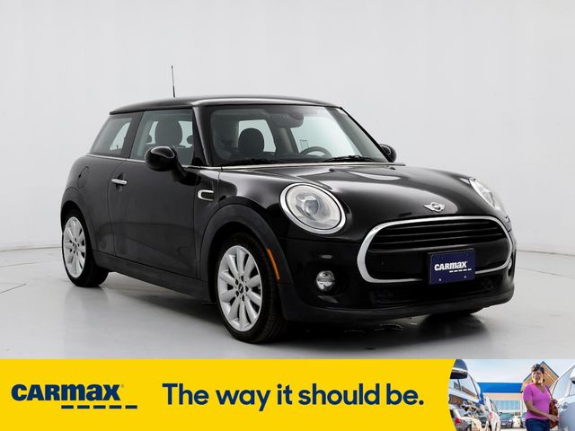 2015 MINI Cooper Hardtop Base