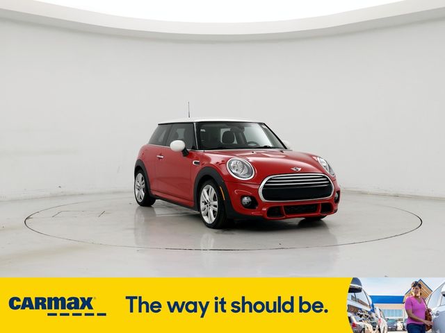 2015 MINI Cooper Hardtop Base