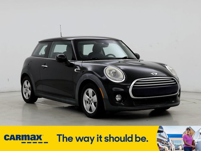 2015 MINI Cooper Hardtop Base