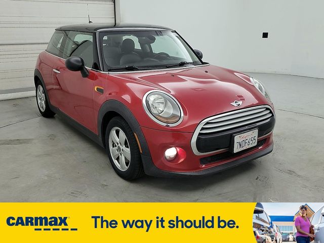 2015 MINI Cooper Hardtop Base