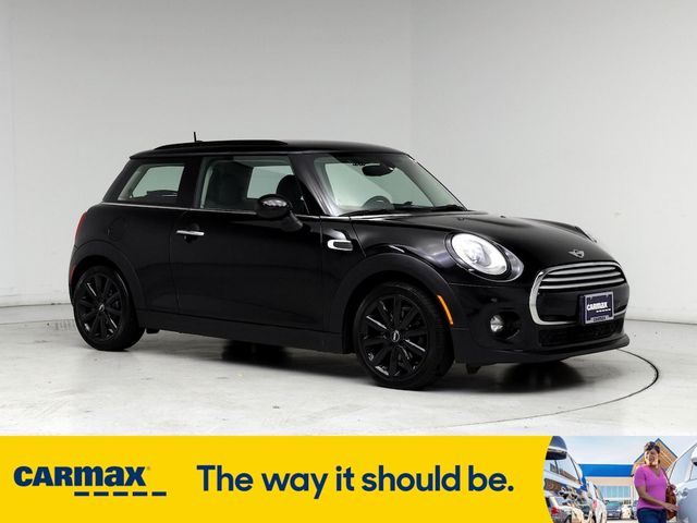 2015 MINI Cooper Hardtop Base