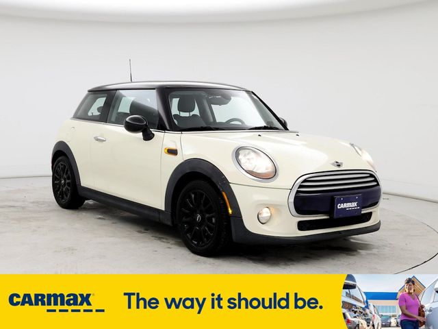 2015 MINI Cooper Hardtop Base