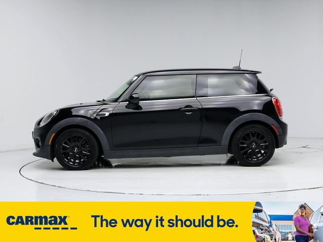 2015 MINI Cooper Hardtop Base