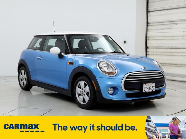 2015 MINI Cooper Hardtop Base