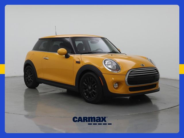 2015 MINI Cooper Hardtop Base