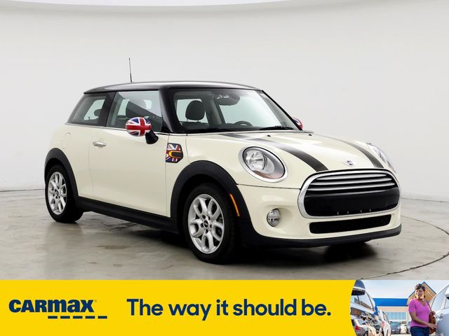 2015 MINI Cooper Hardtop Base