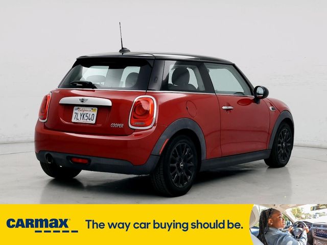 2015 MINI Cooper Hardtop Base