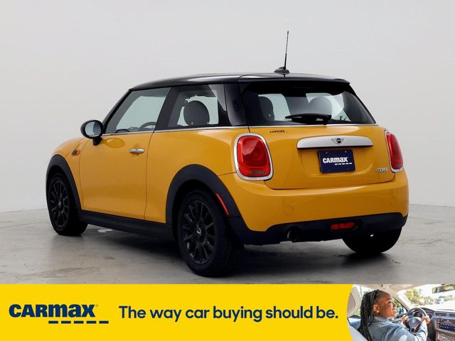 2015 MINI Cooper Hardtop Base