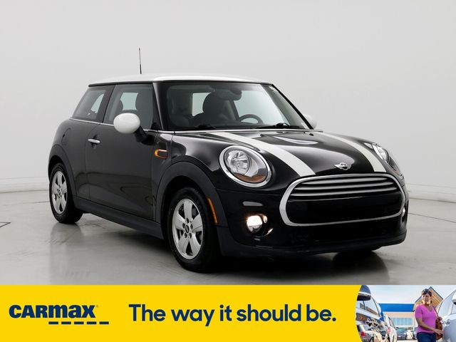 2015 MINI Cooper Hardtop Base