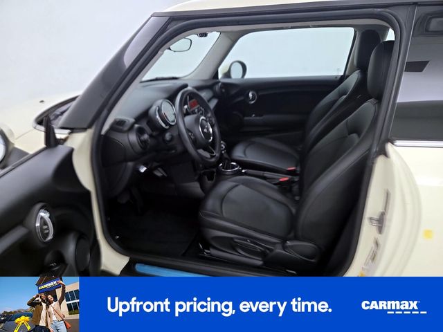 2015 MINI Cooper Hardtop Base