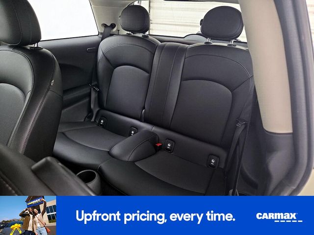 2015 MINI Cooper Hardtop Base