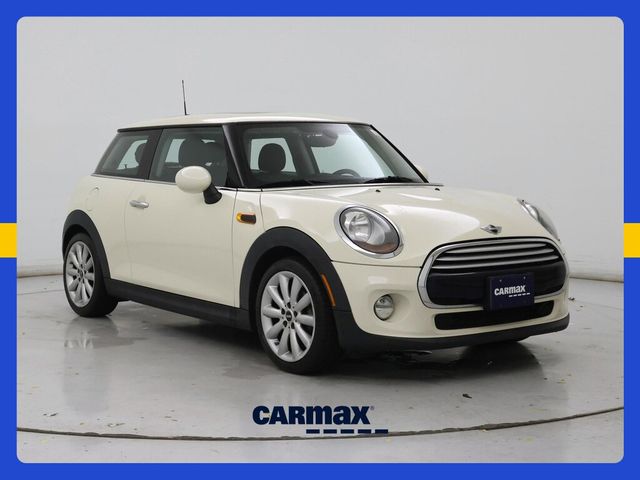 2015 MINI Cooper Hardtop Base