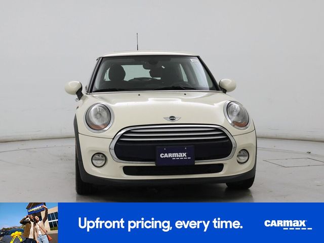 2015 MINI Cooper Hardtop Base