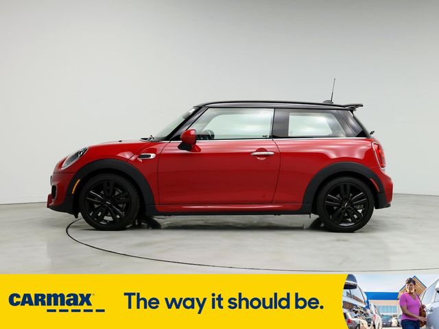 2015 MINI Cooper Hardtop Base