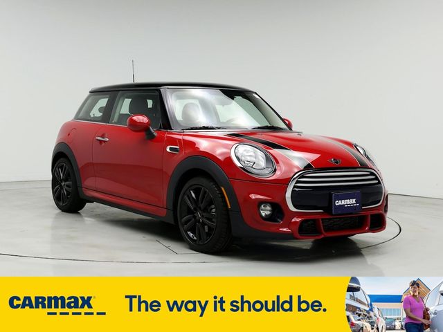 2015 MINI Cooper Hardtop Base