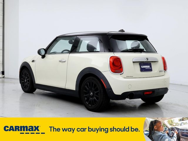 2015 MINI Cooper Hardtop Base