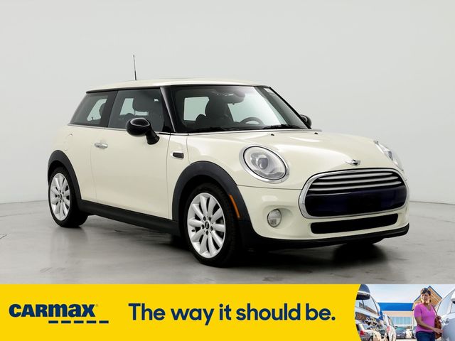 2015 MINI Cooper Hardtop Base