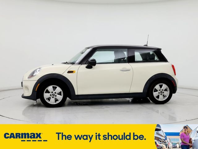 2015 MINI Cooper Hardtop Base