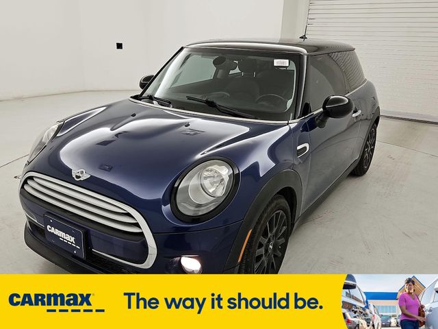 2015 MINI Cooper Hardtop Base