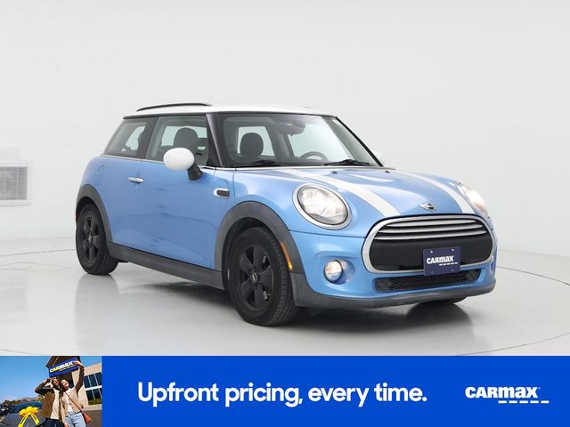 2015 MINI Cooper Hardtop Base