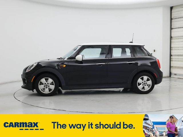 2015 MINI Cooper Hardtop Base