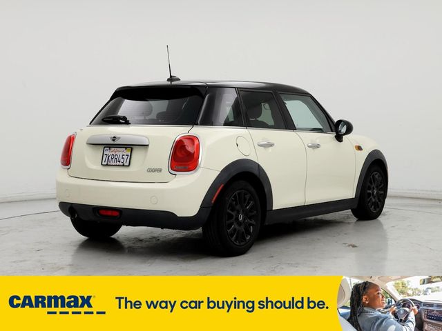 2015 MINI Cooper Hardtop Base