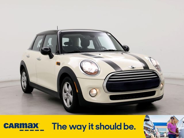 2015 MINI Cooper Hardtop Base